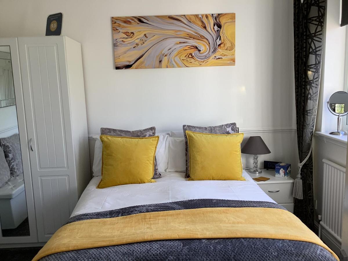 Ragged Hall Lane St Albans Экстерьер фото