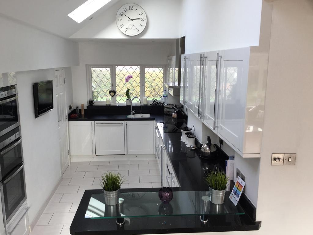 Ragged Hall Lane St Albans Экстерьер фото
