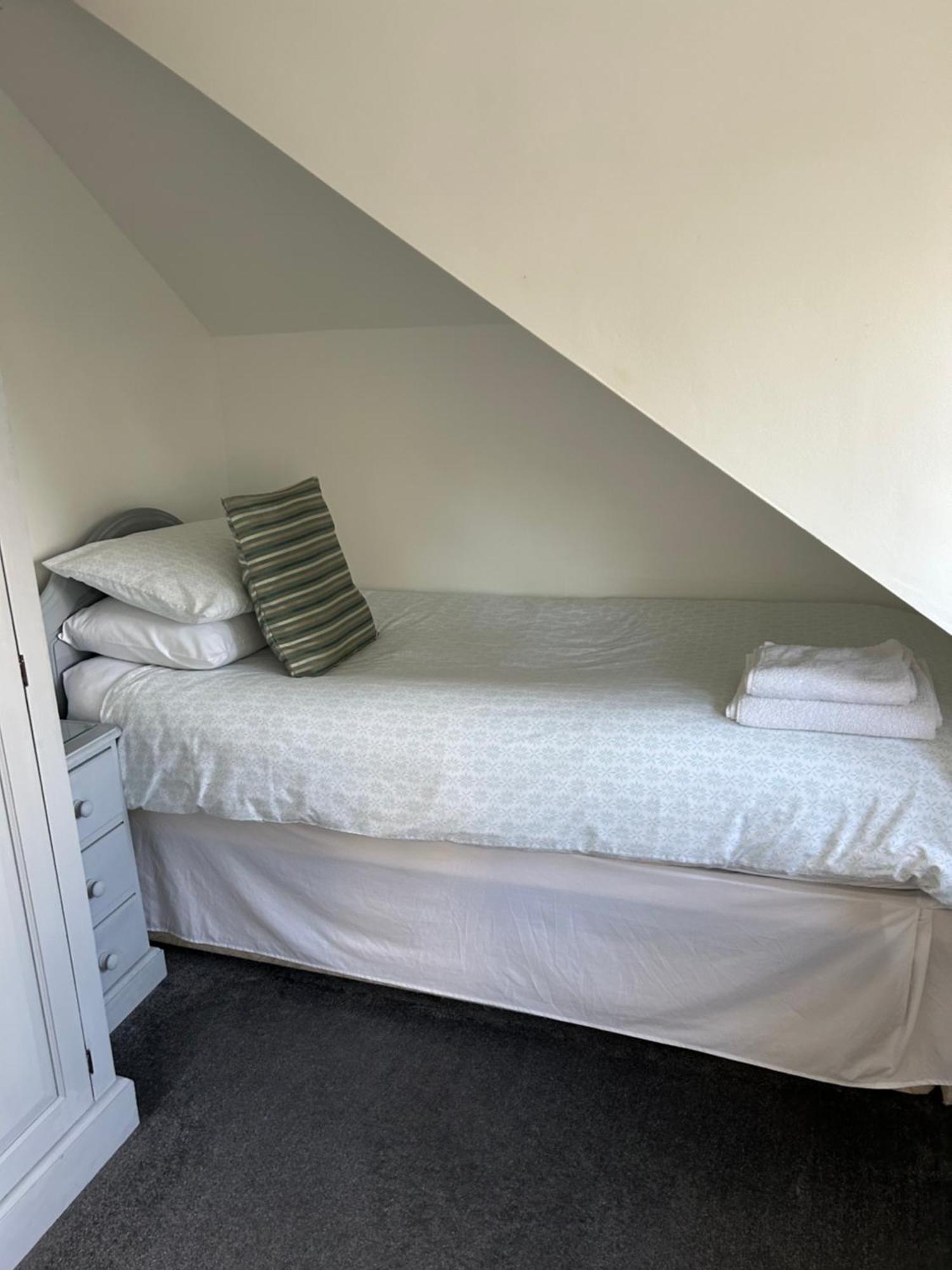 Ragged Hall Lane St Albans Экстерьер фото