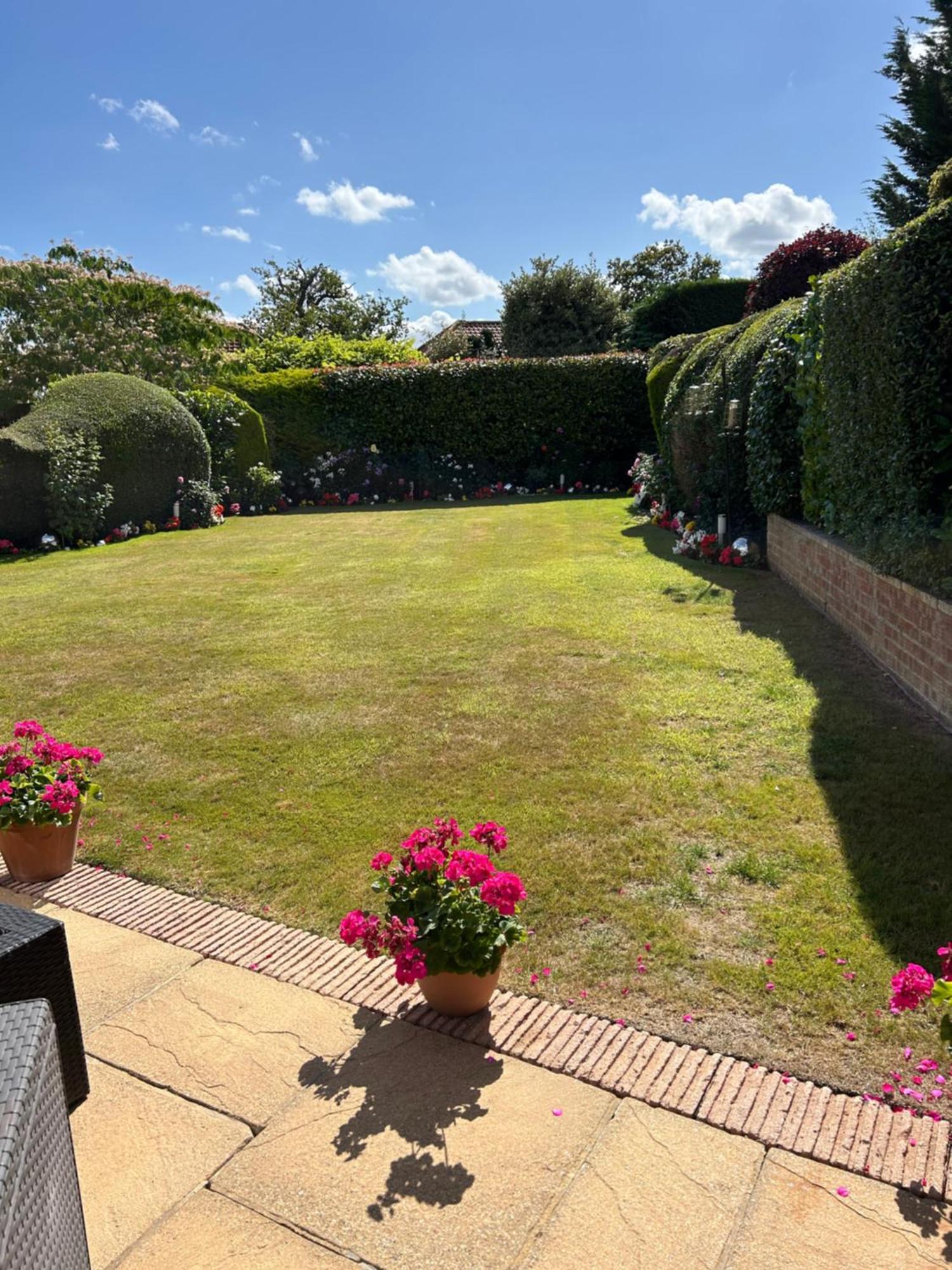 Ragged Hall Lane St Albans Экстерьер фото